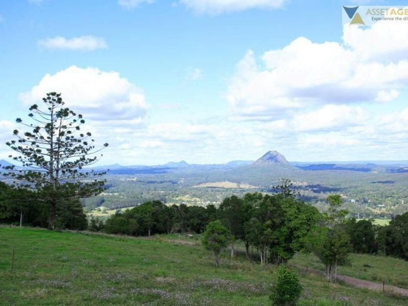 303 Tablelands Rd, Cooran QLD 4569