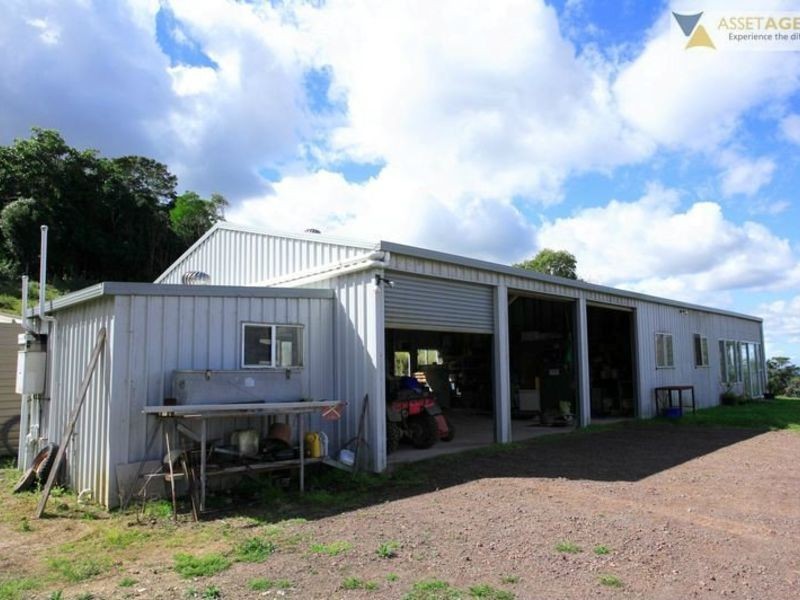 303 Tablelands Rd, Cooran QLD 4569