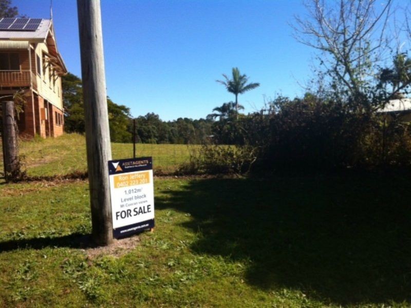 17 Henry St, Cooran QLD 4569