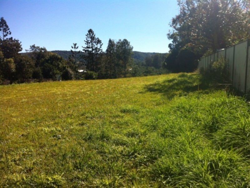 26 Queen St, Cooran QLD 4569