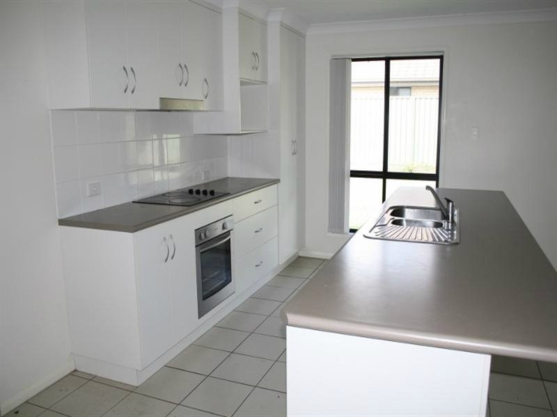38 Naumann Street, Moranbah QLD 4744