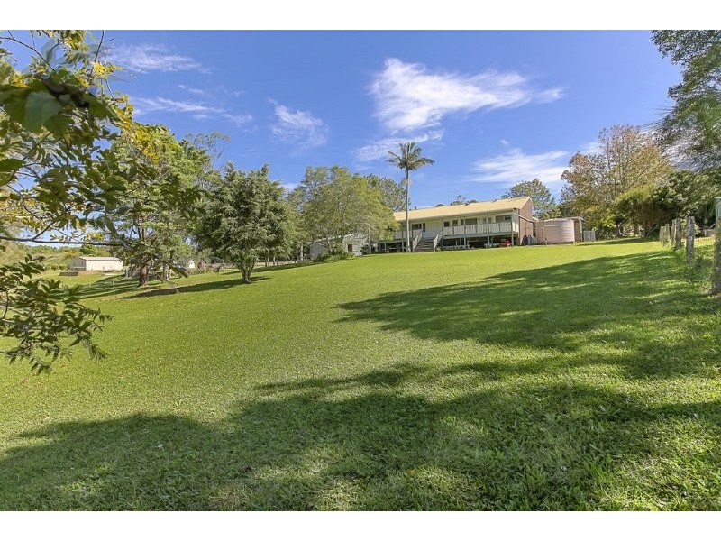 3 Hillfoot Ln, Montville QLD 4560