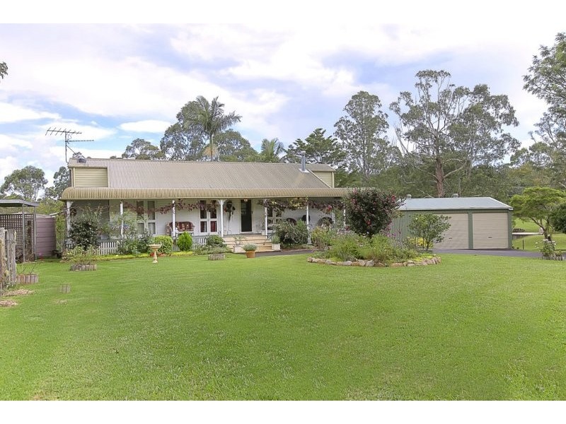3 Hillfoot Ln, Montville QLD 4560