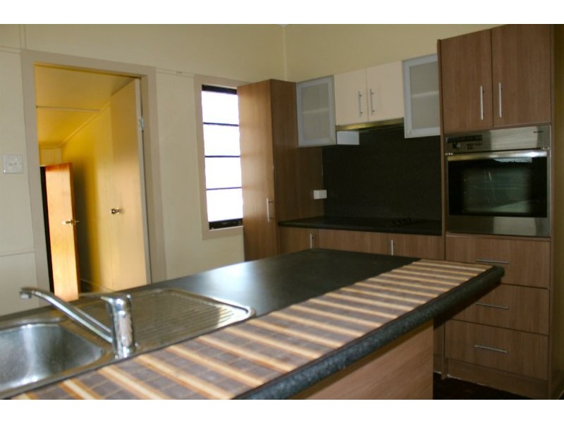 62 McKenzie Rd, Woombye QLD 4559