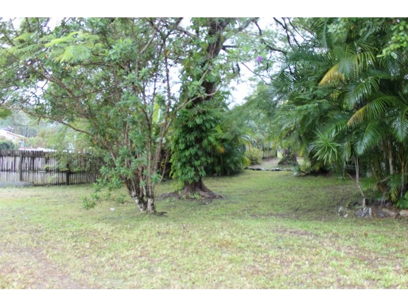 62 McKenzie Rd, Woombye QLD 4559