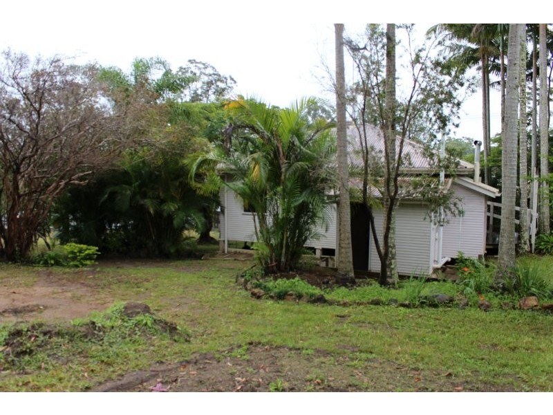 62 McKenzie Rd, Woombye QLD 4559