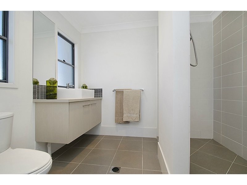 142 The Avenue, Peregian Springs QLD 4573