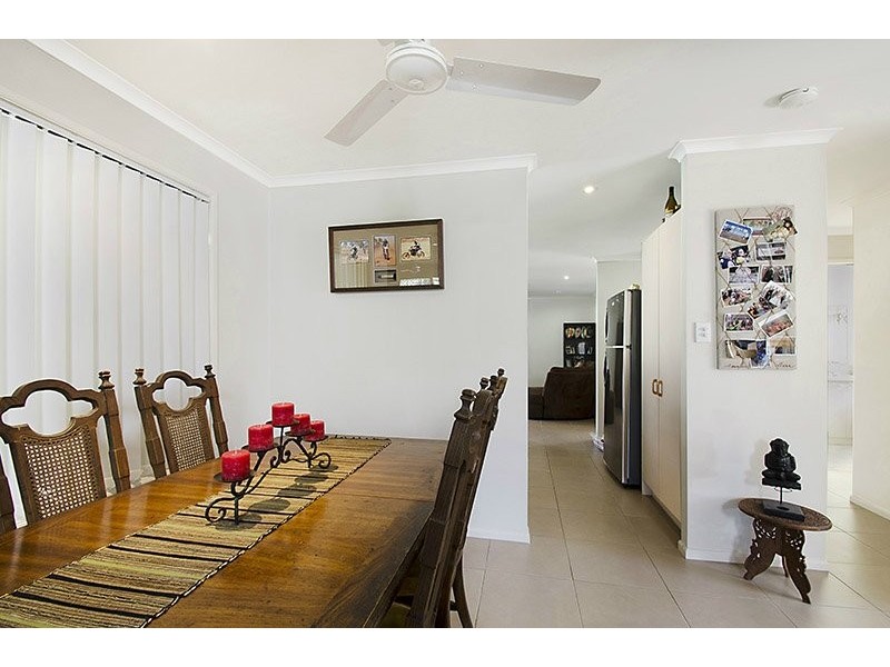 28 James Cook Dr, Sippy Downs QLD 4556