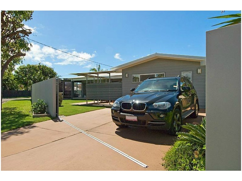 9 Benjamin Street, Maroochydore QLD 4558