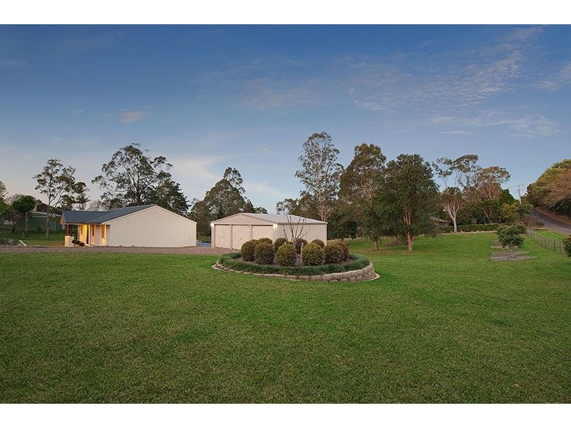 1 Hillfoot Lane, Montville QLD 4560