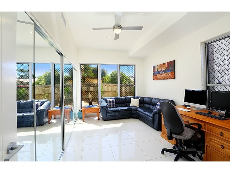 2/25 Lavarack Cres, Buderim QLD 4556