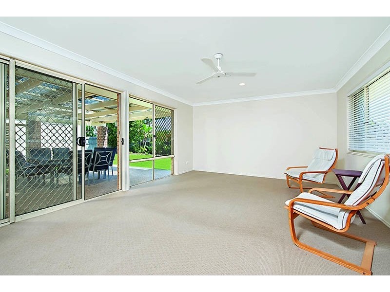 2 Ironwood Ct, Mountain Creek QLD 4557