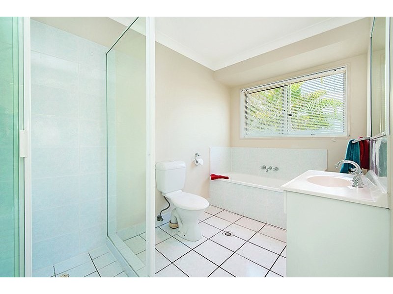 2 Ironwood Ct, Mountain Creek QLD 4557