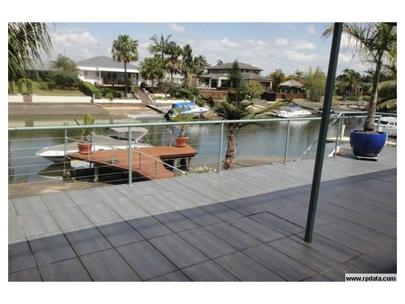 Isle Of Capri QLD 4217