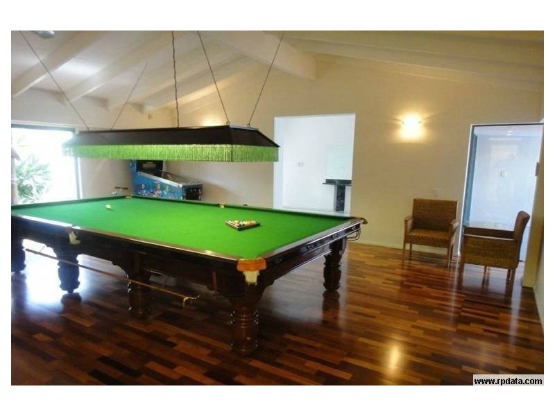 Isle Of Capri QLD 4217