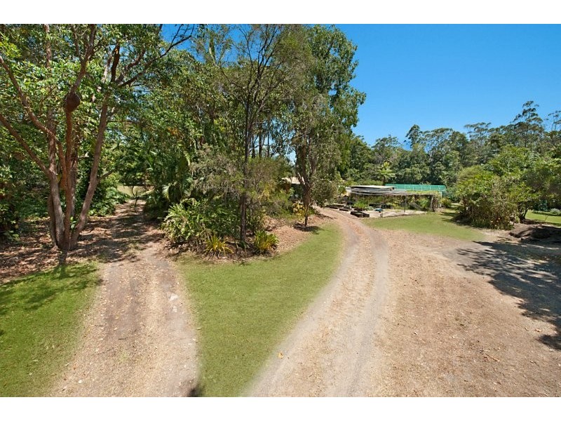 50 Rainforest Rd, Chevallum QLD 4555