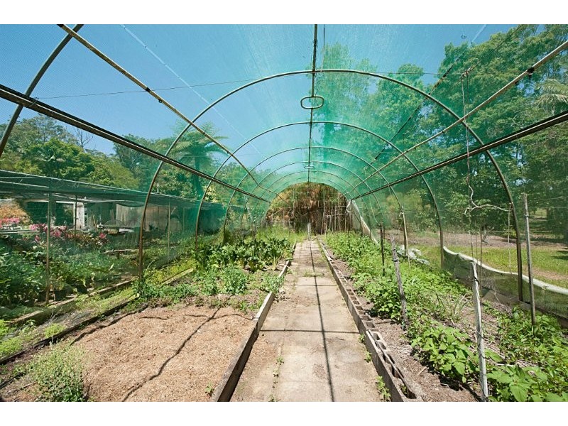 50 Rainforest Rd, Chevallum QLD 4555