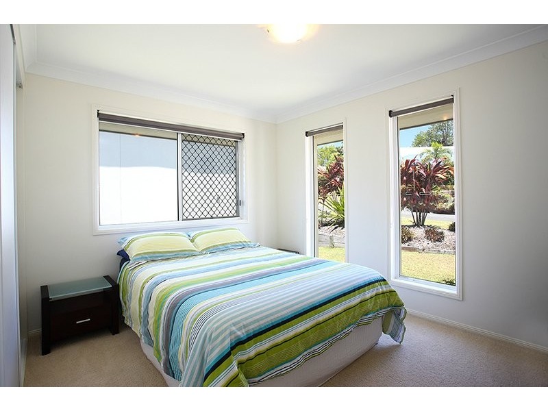 5 Rangeleigh Court, Palmwoods QLD 4555