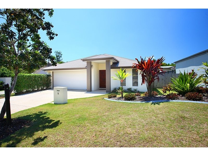 5 Rangeleigh Court, Palmwoods QLD 4555