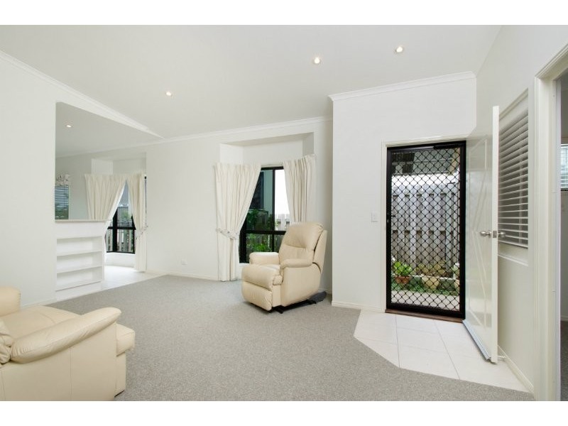 230/6 Lancewood Street, Caloundra West QLD 4551