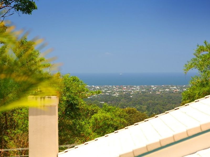 43 Dixon Rd, Buderim QLD 4556