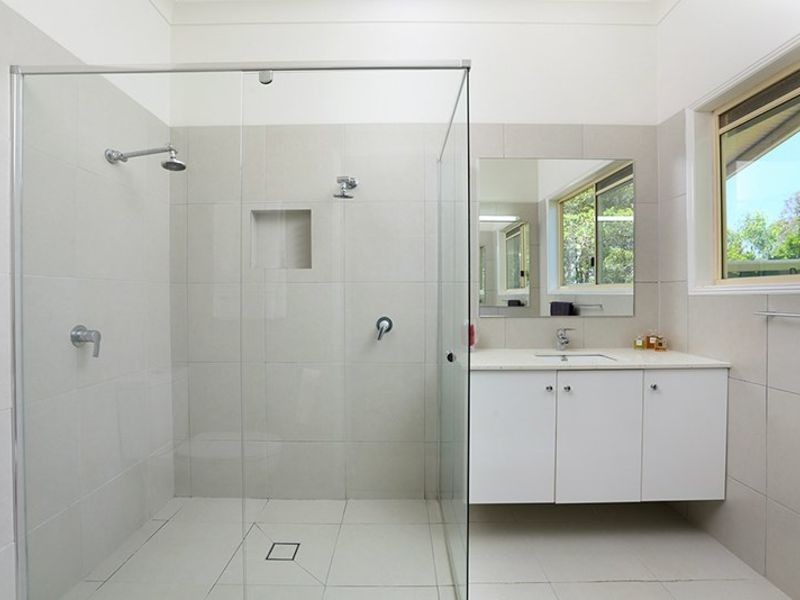 43 Dixon Rd, Buderim QLD 4556