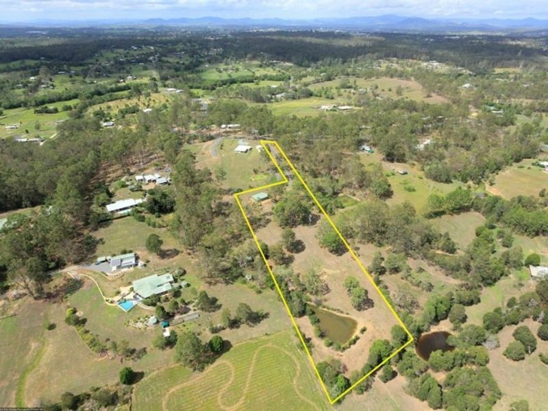 37 Old Veteran Rd, Veteran QLD 4570