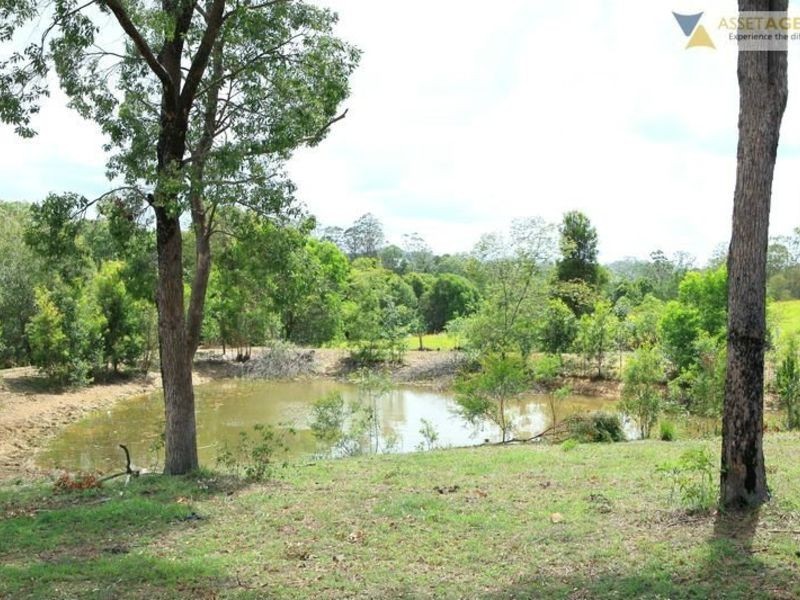 37 Old Veteran Rd, Veteran QLD 4570