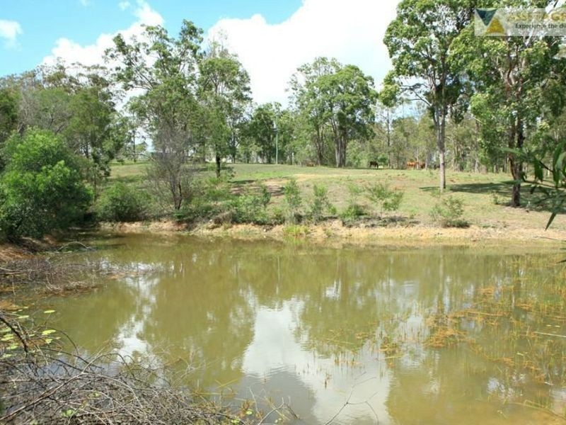 37 Old Veteran Rd, Veteran QLD 4570