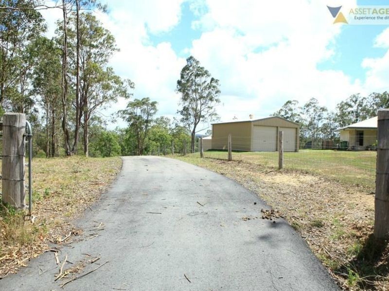 37 Old Veteran Rd, Veteran QLD 4570