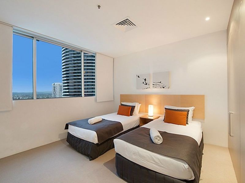 1701/159 Old Burleigh Rd, Broadbeach QLD 4218