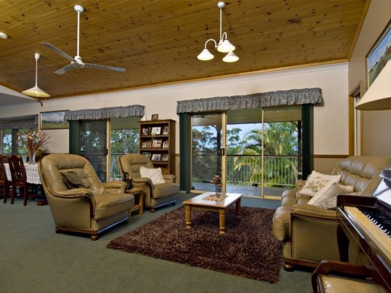 31 FOLEY RD, Tanawha QLD 4556