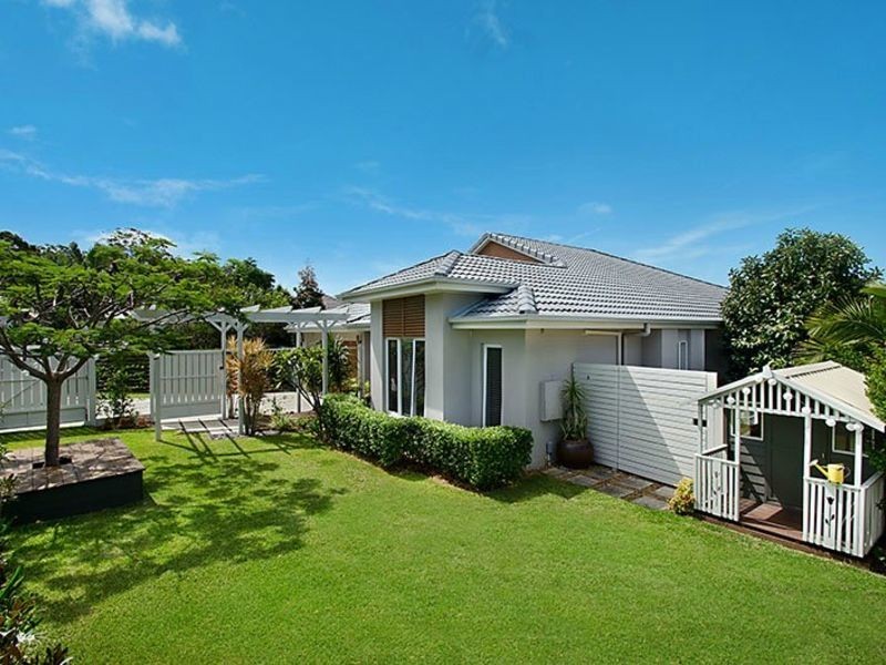 4 Medinah Place, Peregian Springs QLD 4573
