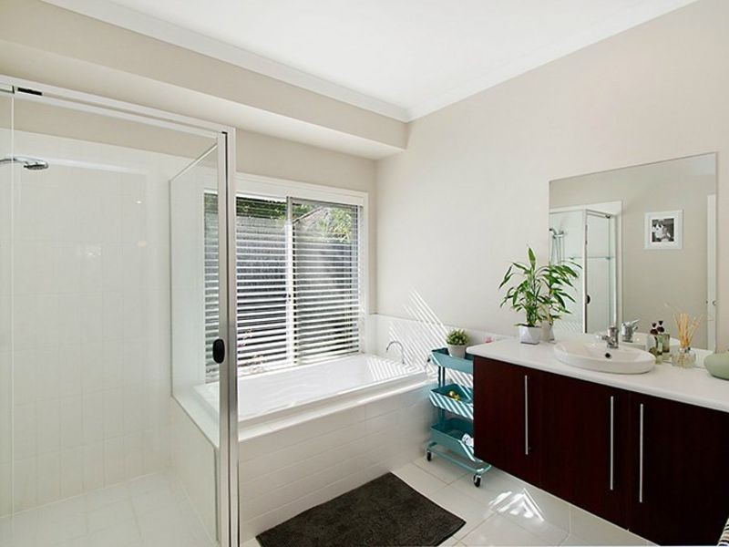 4 Medinah Place, Peregian Springs QLD 4573