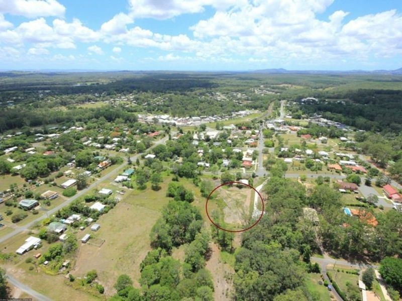 19-25 Memorial Ave, Pomona QLD 4568