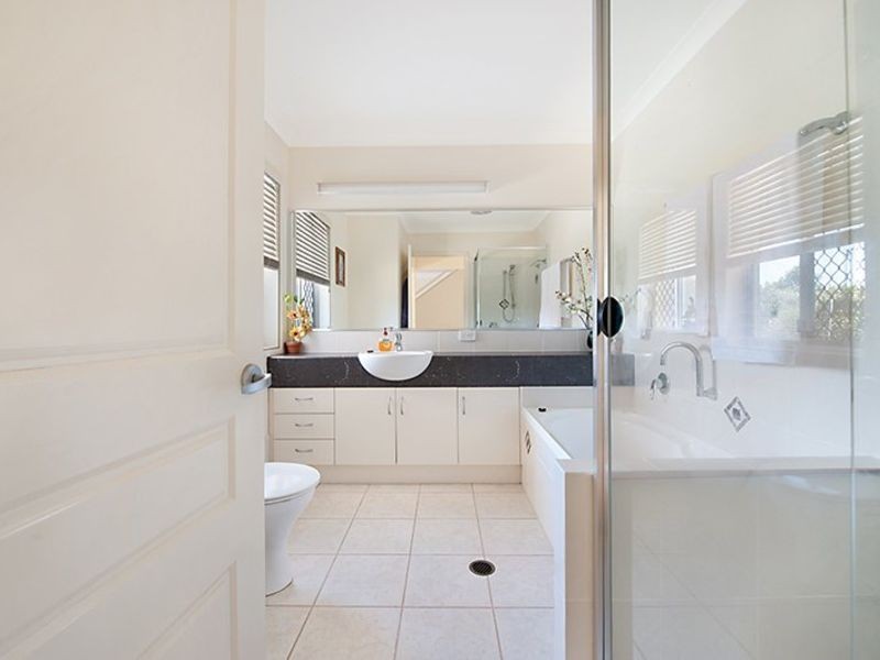 2 STRONG COURT, Montville QLD 4560