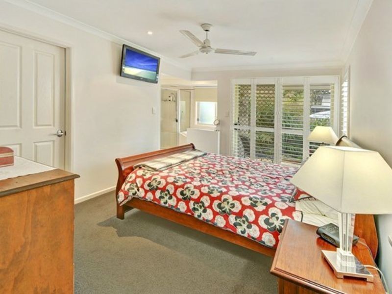 2 MANOR LANE, Buderim QLD 4556