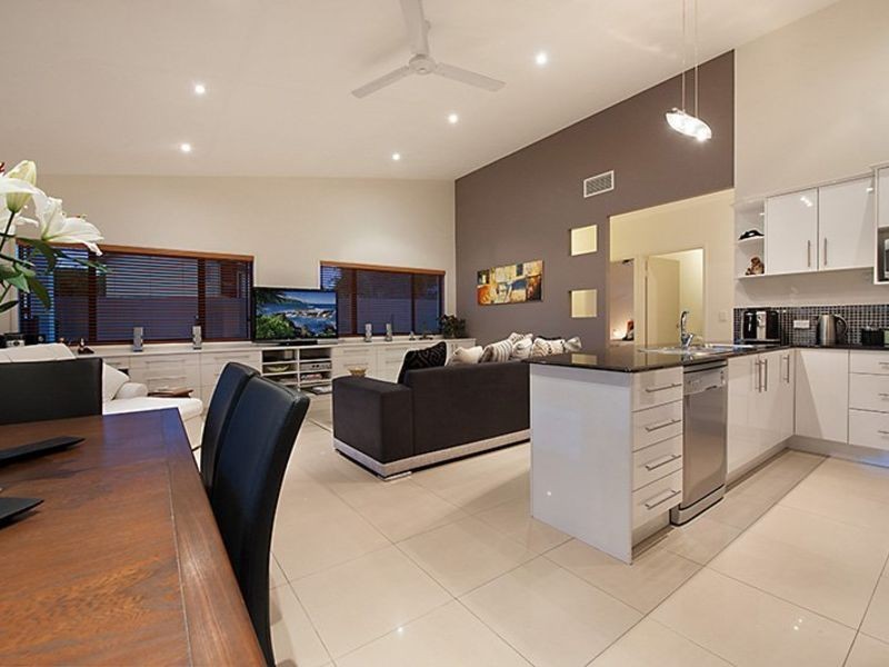 2/161 MOOLOOLABA RD, Buderim QLD 4556