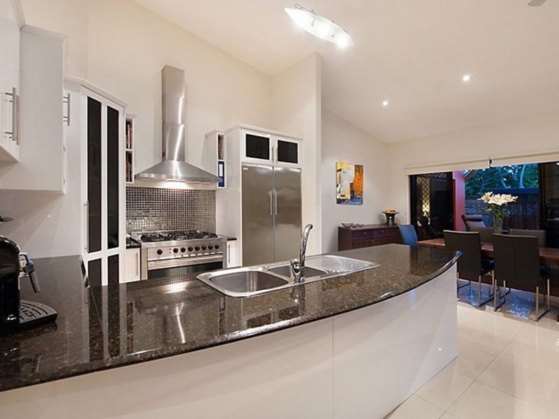 2/161 MOOLOOLABA RD, Buderim QLD 4556