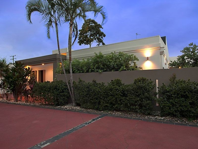 2/161 MOOLOOLABA RD, Buderim QLD 4556