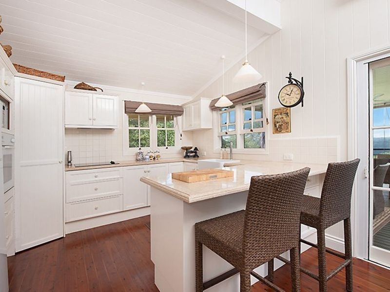 210-212 WESTERN AVENUE, Montville QLD 4560