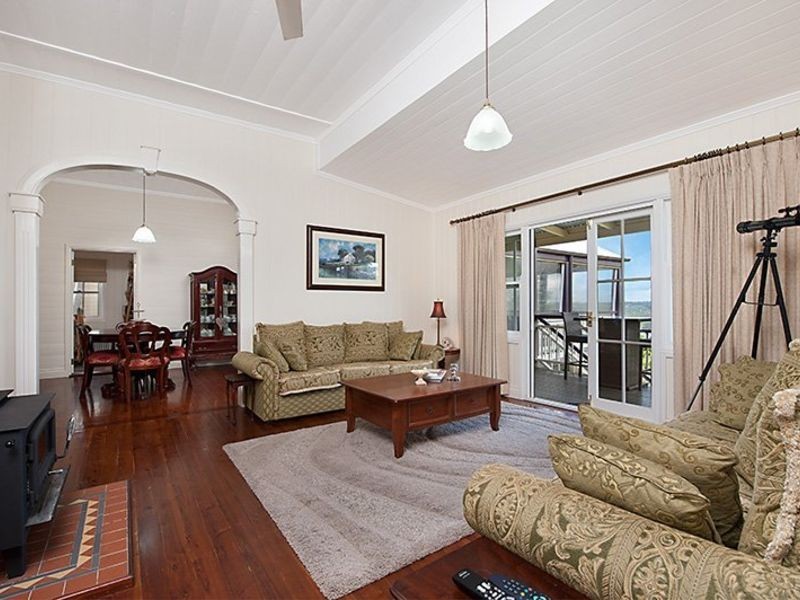 210-212 WESTERN AVENUE, Montville QLD 4560