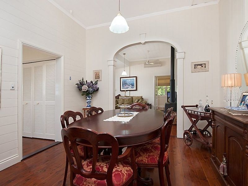 210-212 WESTERN AVENUE, Montville QLD 4560