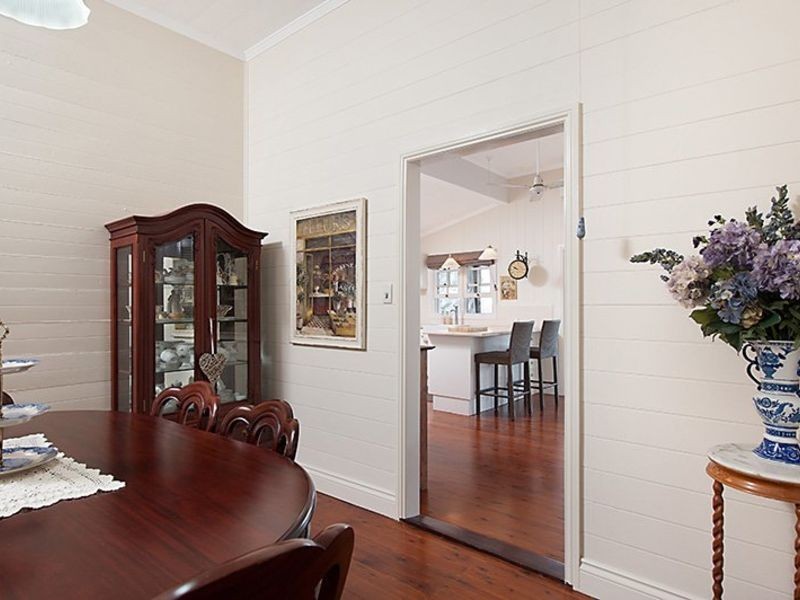 210-212 WESTERN AVENUE, Montville QLD 4560