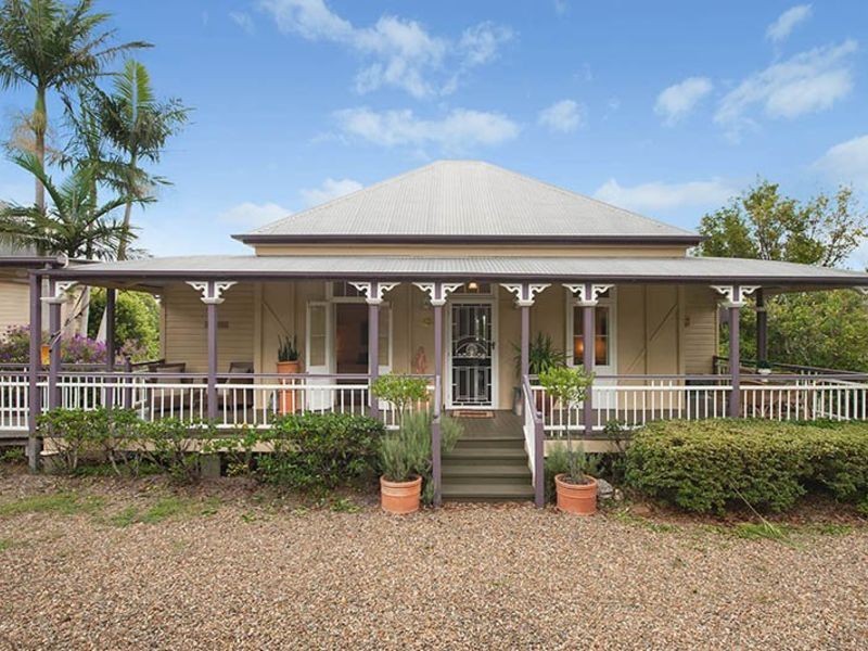 210-212 WESTERN AVENUE, Montville QLD 4560