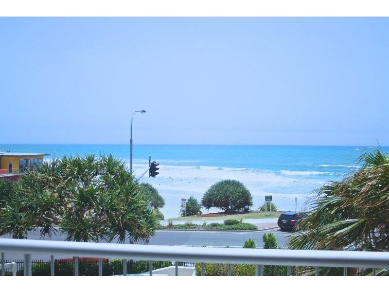 13/1770 david low way, Coolum Beach QLD 4573