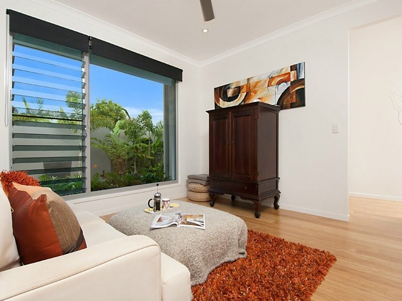 17 Peachtree Cres, Peregian Springs QLD 4573
