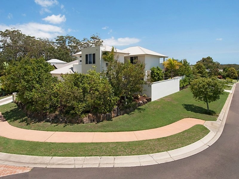 21 Balgownie Dve, Peregian Springs QLD 4573