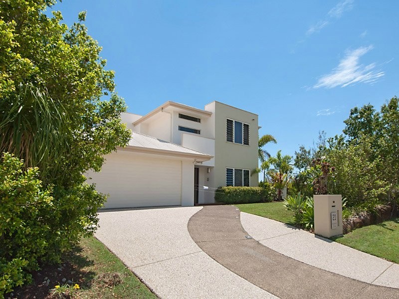 21 Balgownie Dve, Peregian Springs QLD 4573