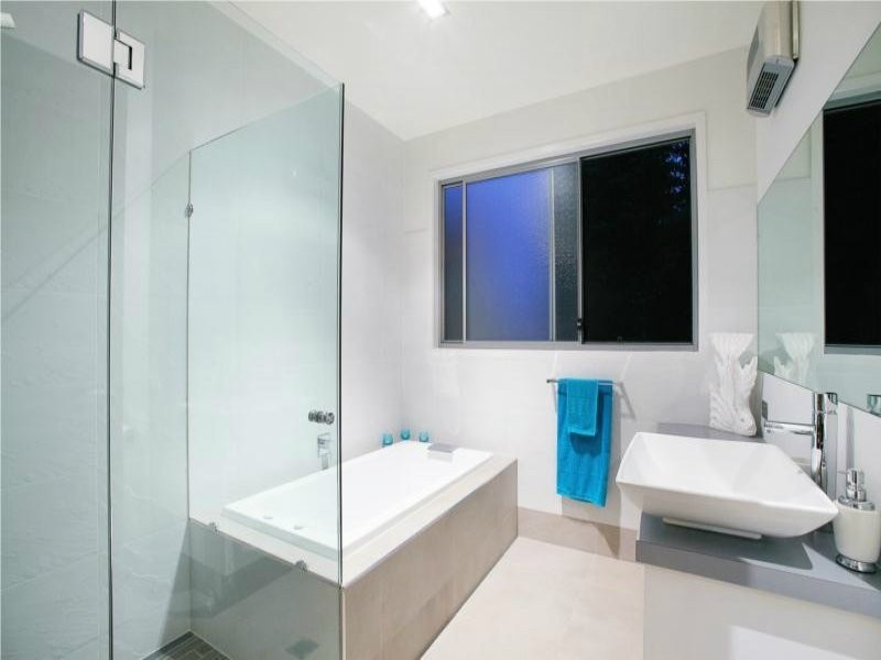 10 Parkwood Place, Peregian Springs QLD 4573